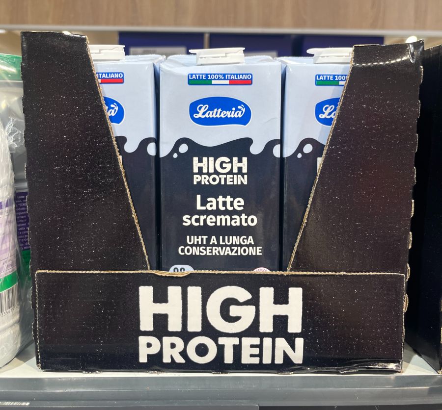 Magermilch mit «High Protein»-Label.