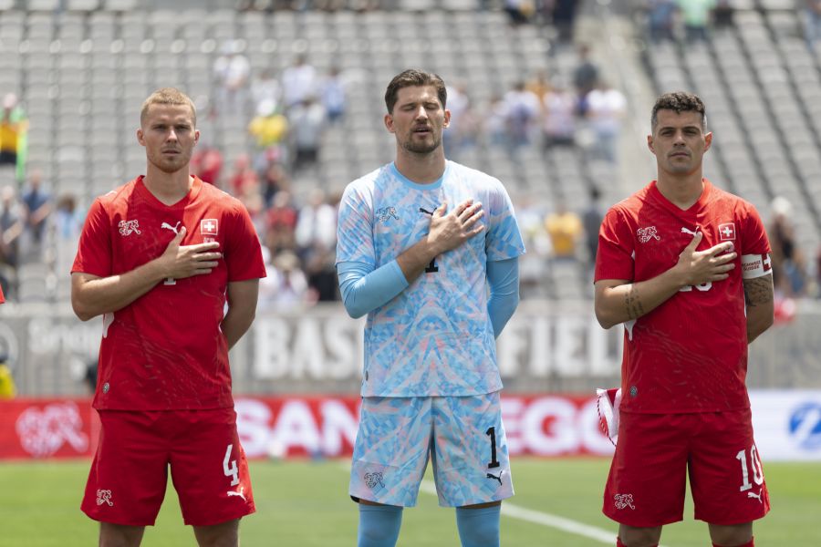 Hymne im Snapdragon Stadium: Am Freitag absolviert die Nati um 10.15 Uhr ihr Abschlusstraining in San Diego, ehe sie um 15.00 Uhr nach San Francisco abfliegt – Flugzeit rund 1 Stunde 40 Minuten.