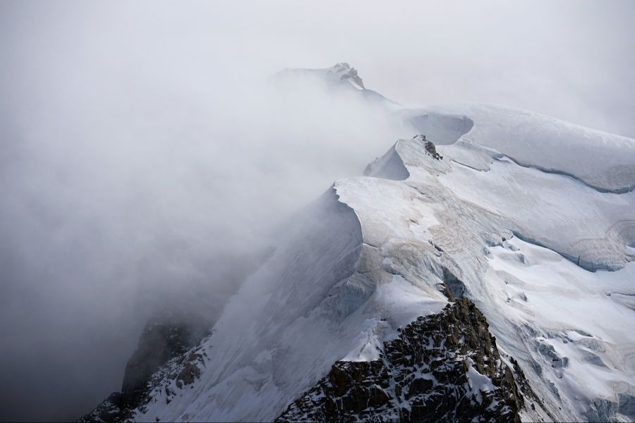 Der neunjährige Lelio hat zusammen mit seinem Vater den Mont Blanc bestiegen. Er ist der Jüngste, der dies je getan hat.