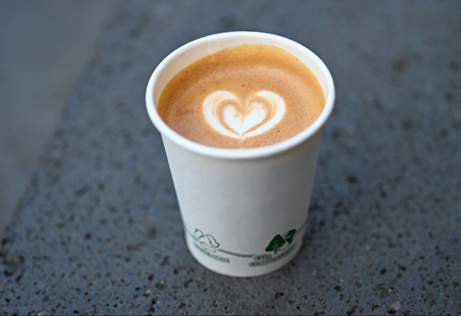 Bei Pflanzenölen liegt der entsprechende Anteil bei 56 Prozent, bei Kaffee bei 53 Prozent.