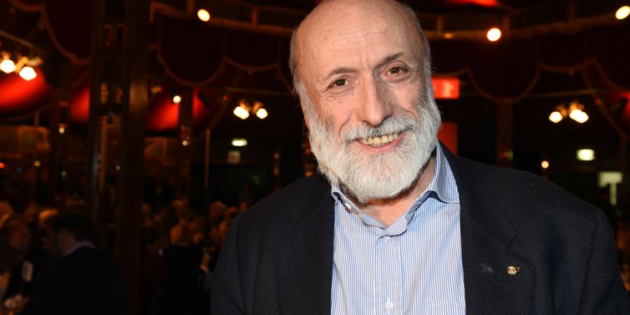 ARCHIV - Der italienische Food-Aktivist und «Slow Food»-Gründer Carlo Petrini ist im Alter von 76 Jahren gestorben. Foto: Jens Kalaene/dpa