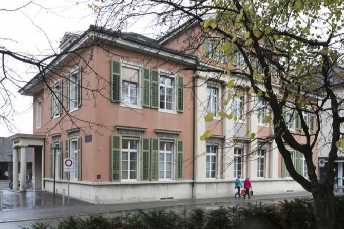 Das Bezirksgericht Aarau.