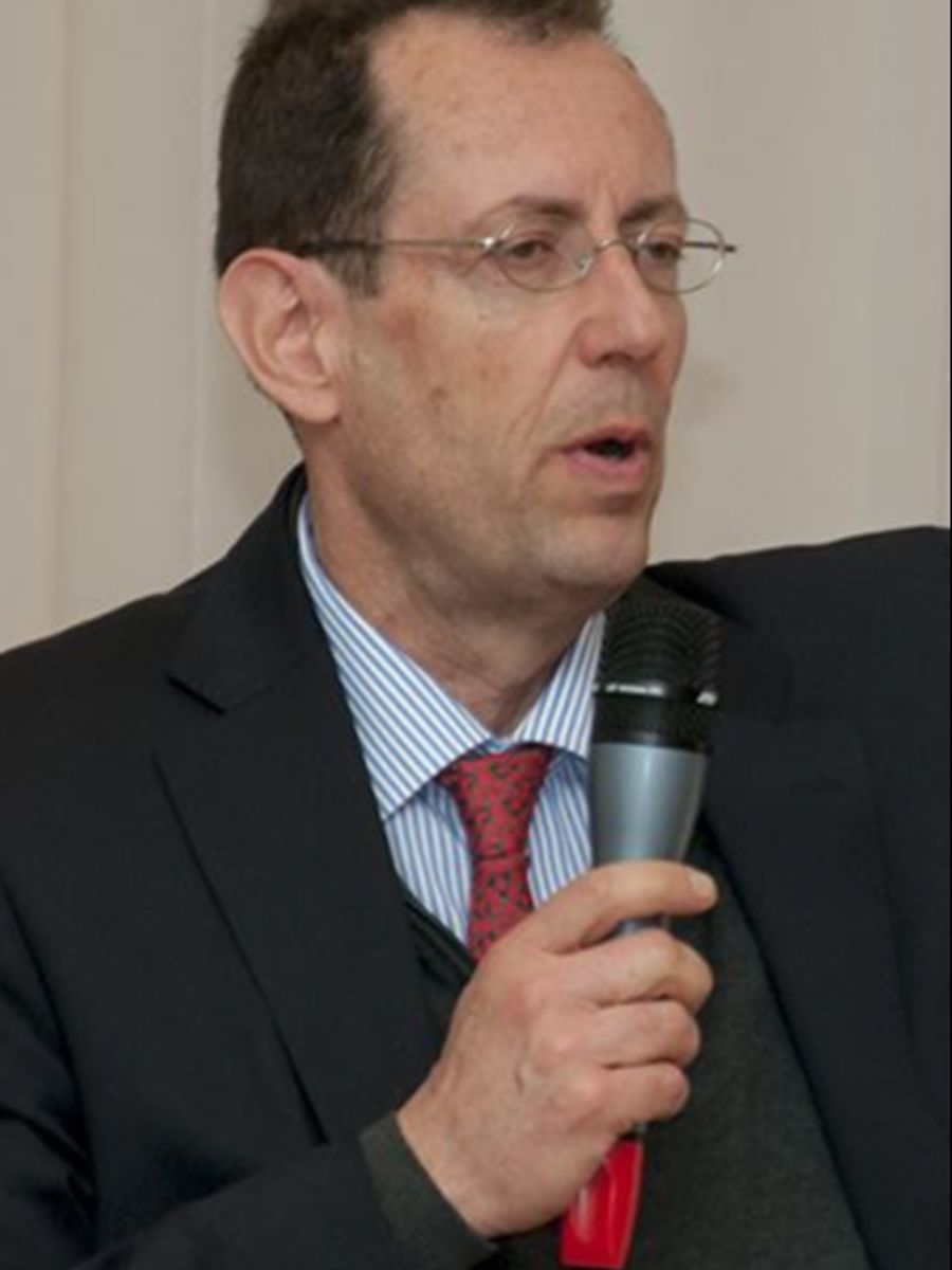 «Bargeld ist ein öffentliches Zahlungsmittel – das muss angenommen werden», fordert der ehemalige Zürcher Kantonsrat Hans-Peter Amrein.