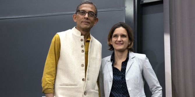 Esther Duflo und Abhijit Banerjee