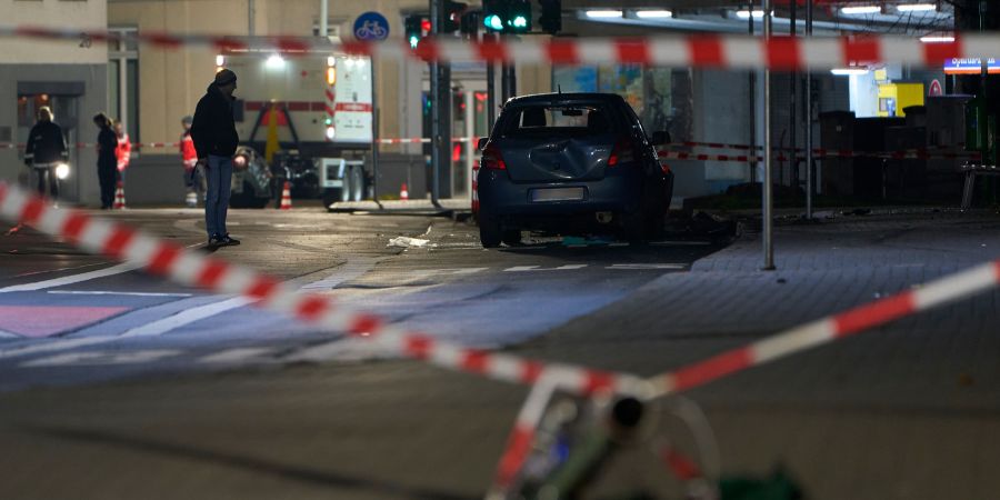 verletzte bushaltestelle giessen