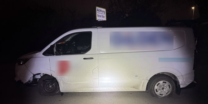 Lieferwagen Unfall Hurden