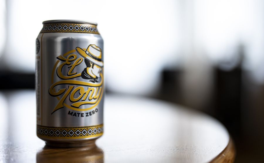 Mate-Limonaden haben sich in der Schweiz zu einem Kult-Getränk etabliert.