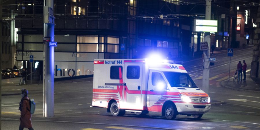 Schutz und Rettung Zürich musste während der Feiertage rund 900 mal ausrücken. (Symbolbild)