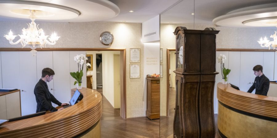 Die Rezeption des Hotel Des Balances in der Stadt Luzern. (Symbolbild)