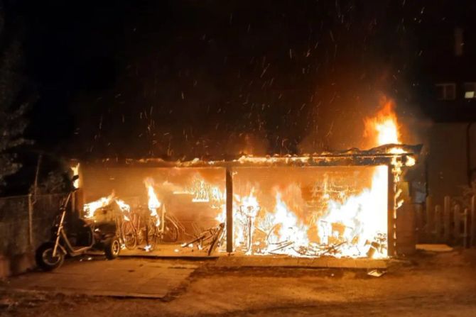 Velounterstand Brand Dornach