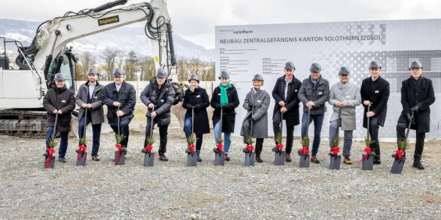 Der Spatenstich für das neue Zentralgefängnis in Flumenthal/Deitingen fand am Freitag statt.