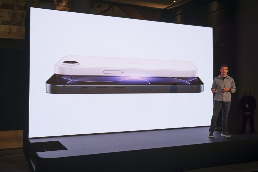 Ternus war zuvor Hardware-Chef des Unternehmens und unter anderem für das iPhone zuständig.