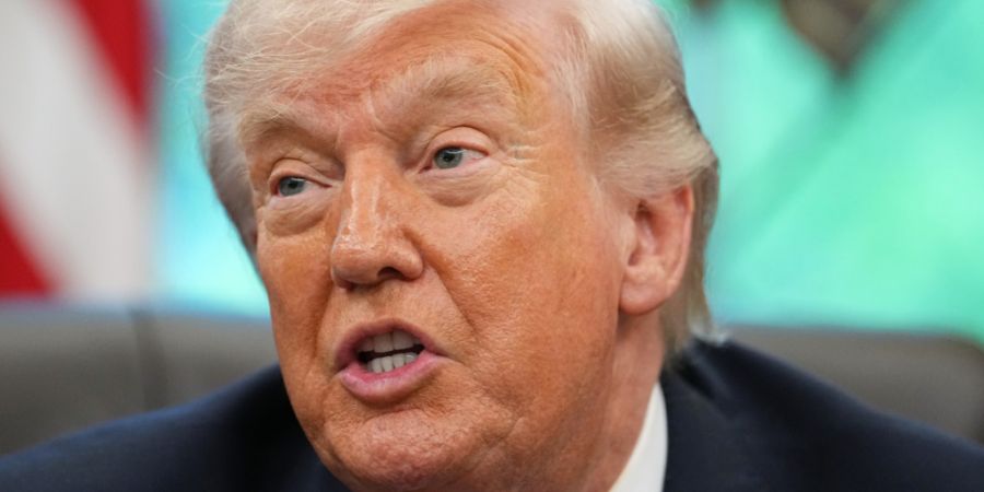 US-Präsident Donald Trump im Oval Office des Weißen Hauses. Foto: Matt Rourke/AP/dpa