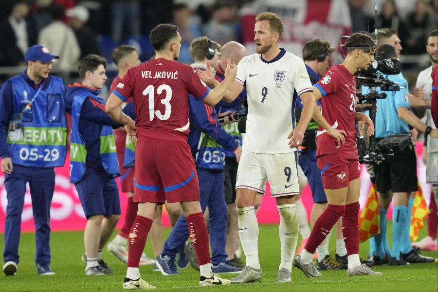 Star-Stürmer Harry Kane hat in der ersten Halbzeit nur einen einzigen Ballkontakt.