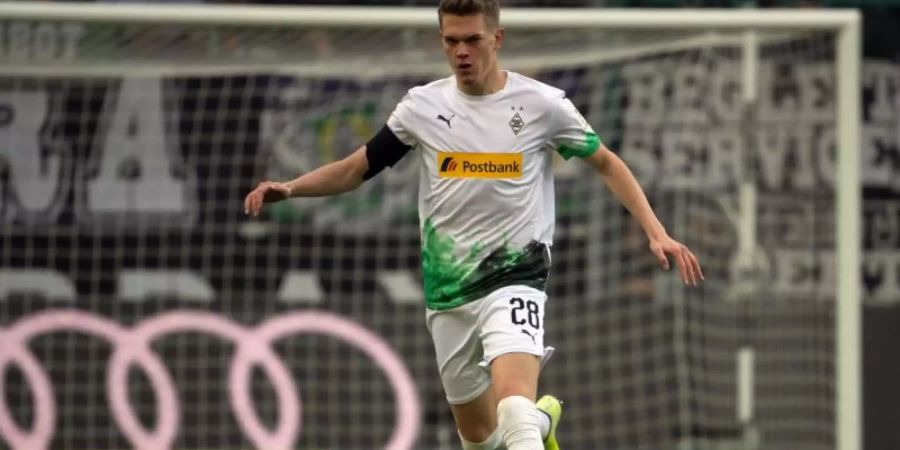 Matthias Ginter schliesst eine Zukunft bei Borussia Mönchengladbach über sein Vertragende 2021 hinaus nicht aus. Foto: Federico Gambarini/dpa