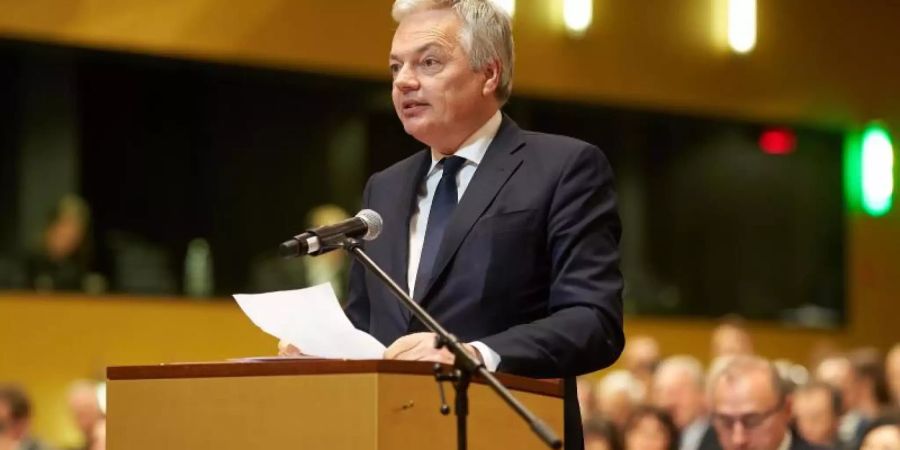 EU-Justizkommissar Didier Reynders erhöht den Druck auf Polen wegen der umstrittenen Justizreform. Foto: Thomas Frey/dpa