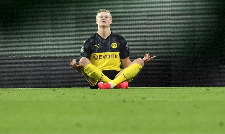 Sein Meditations-Jubel ist in Dortmund bereits jetzt kult.