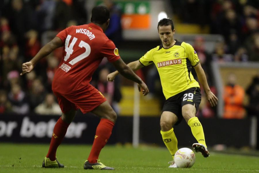 Andre Wisdom gab sein Debüt bei den Liverpool-Profis gegen YB in der Europa League.