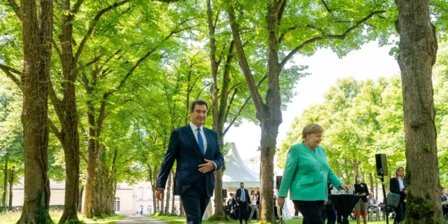 Söder und Merkel