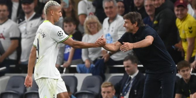 Richarlison und Antonio Conte