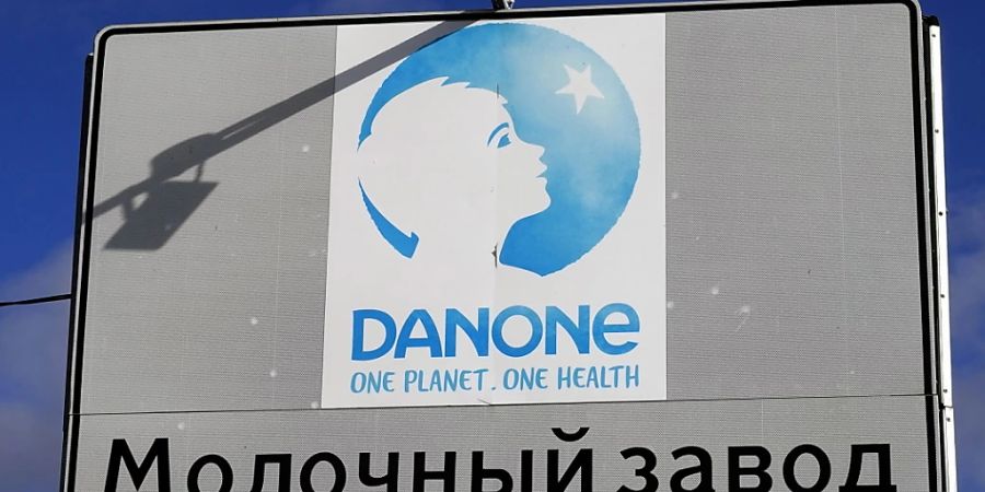 Russland hat die Kontrolle über Danone-Filialen in Russland übernommen. Die Übernahme erfolgte am Sonntag per Dekret.