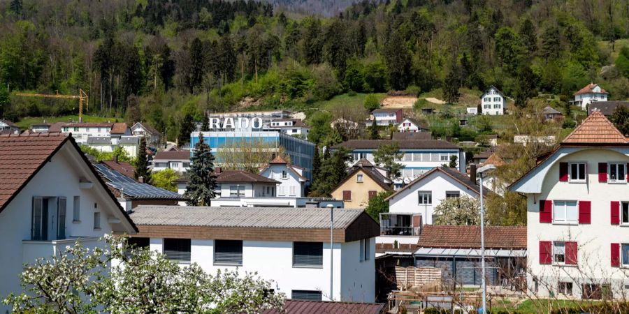 Blick auf die Gemeinde Lengnau (BE).