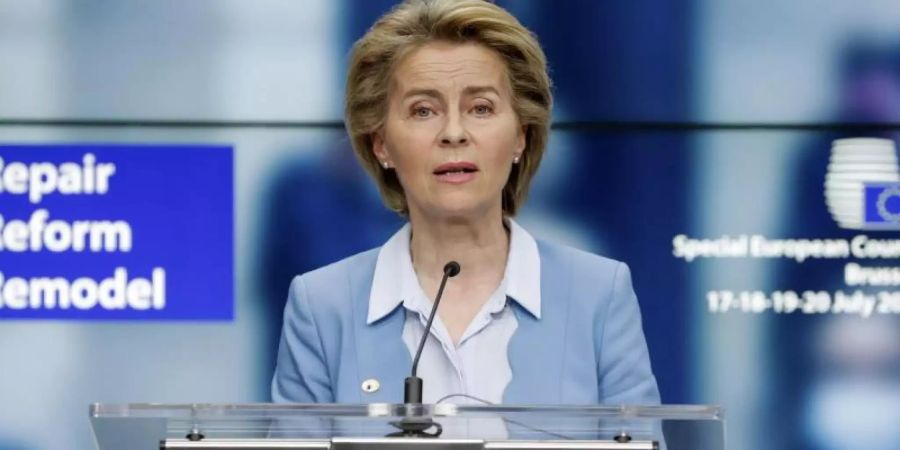 Ursula von der Leyen, Präsidentin der Europäischen Kommission. Foto: Stephanie Lecocq/EPA Pool/AP/dpa