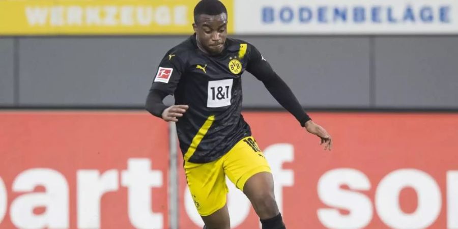 Youssoufa Moukoko steht offenbar vor einer Nominierung für die U21-EM in Ungarn und Slowenien. Foto: Tom Weller/dpa