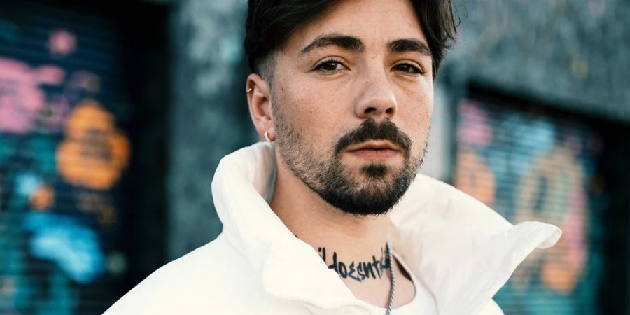 TheDoDo hat sein Debütalbum «Flaschenpost» veröffentlicht.
