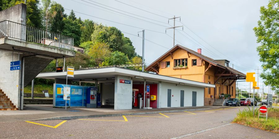 Der Bahnhof in Mumpf.