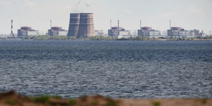 Das Atomkraftwerk Saporischschja im April Das Atomkraftwerk Saporischschja im April