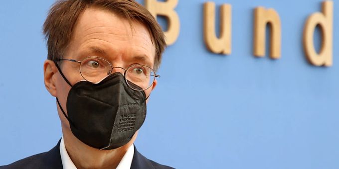 Karl Lauterbach (SPD), Deutschlands .Gesundheitsminister, hat die neuen Corona-Regeln vorgeschlagen. karl lauterbach