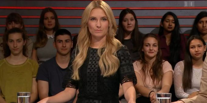 Camille Lothe von der Jungen SVP – hier bei einem «Arena»-Auftritt steht offen zu ihren Flugreisen. Camille Lothe Junge SVP