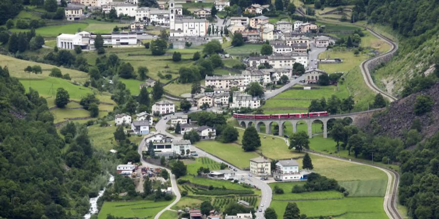 Die Ortschaft Brusio im Kanton Graubünden.