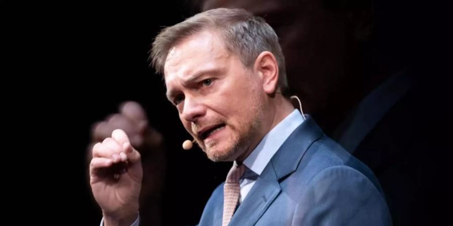 FDP-Chef Christian Lindner: «Die Welt rotiert, aber in Deutschland steht die Politik still.» Foto: Sebastian Gollnow