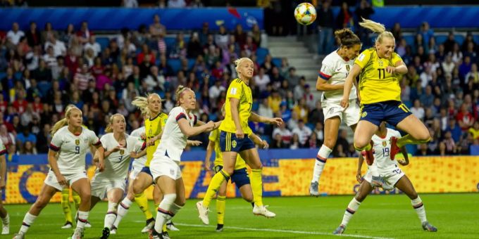 KO-Phase beginnt - Fussball-Expertin wagt Prognose für Frauen-WM