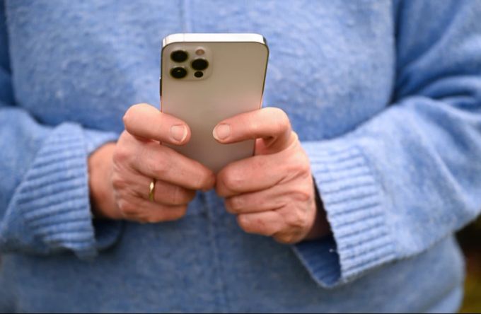 Nidwalden plant, ab 2026 Behördengänge digital zu ermöglichen. (Symbolbild) kolumne bachmann-roth