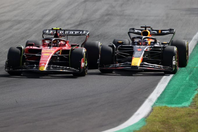 Kann Ferrari 2024 gegen Red Bull um den WM-Titel kämpfen? Red Bull Ferrari F1