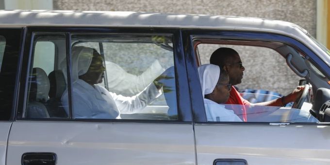 In Haiti kommt es immer wieder zur Entführung von Ordensleuten. (Archivbild) Haiti Nonnen Auto