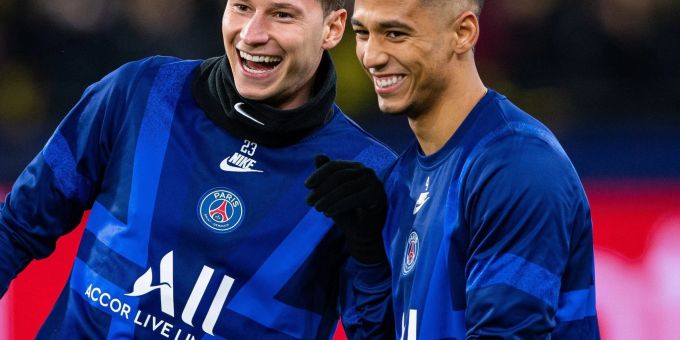 Sollen, einem Bericht nach, in die zweite Mannschaft von Paris Saint-Germain, wenn sie keinen neuen Verein finden. Sollen, einem Bericht nach, in die zweite Mannschaft von Paris Saint-Germain, wenn sie keinen neuen Verein finden.