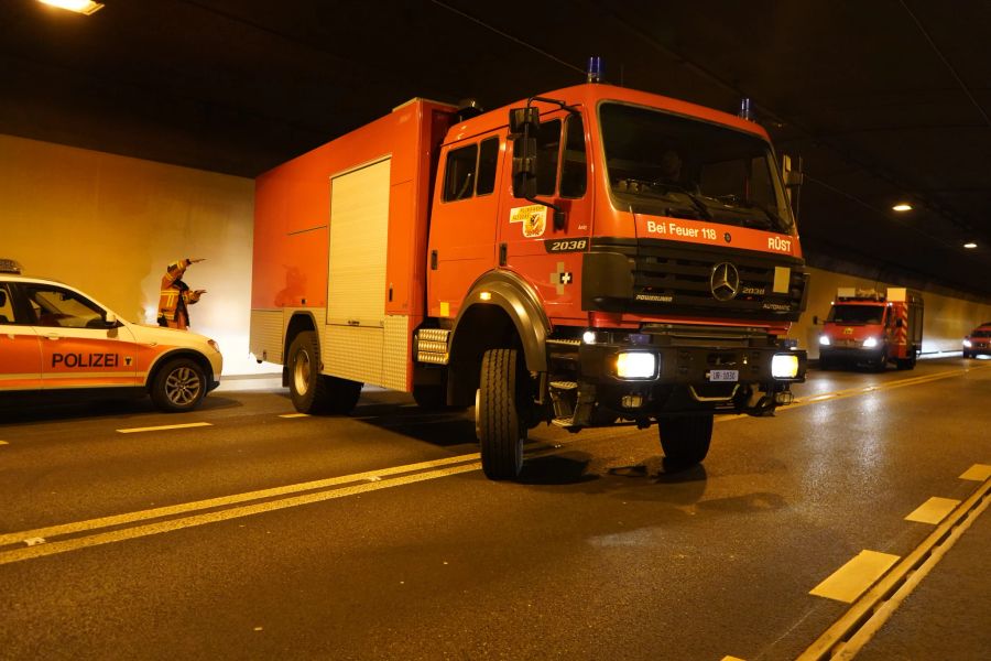 Unfall im Flüelentunnel.