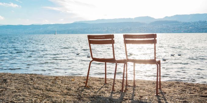 Stühle des Verschönerungsverein Küsnacht am Zürichsee. Stühle des Verschönerungsverein Küsnacht am Zürichsee.