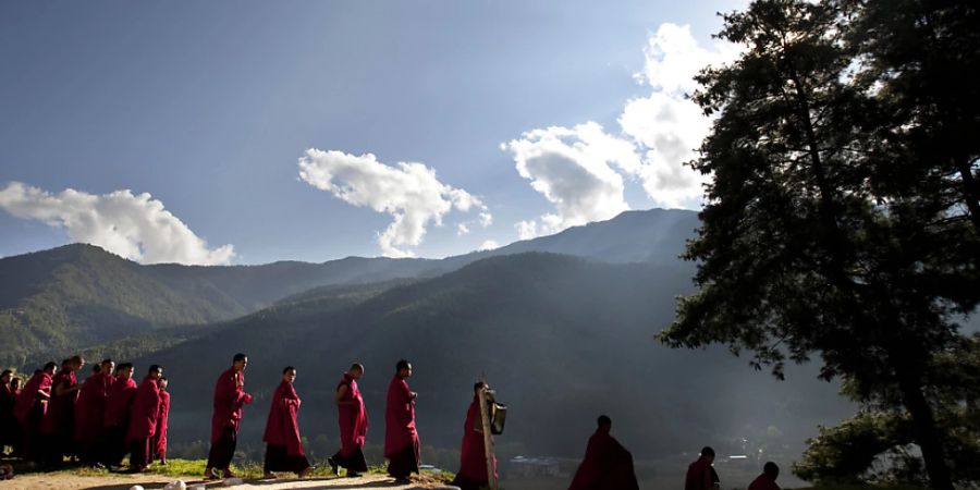 In Buthan fehlt es angesichts der angespannten Wirtschaftslage an Dollar-Reserven. Das zwingt das Himalaya-Königreich, bei Importen kürzer zu treten.(Archivbild)