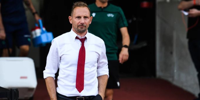Mauro Lustrinelli erlebt einen bitteren Start beim FC Thun: Nach drei Spielen ist er weiter sieglos. Maruo Lustrinelli FC Thun