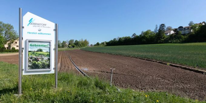 Die Einfahrt von Birmenstorf bei Gebenstorf. Die Einfahrt von Birmenstorf bei Gebenstorf.