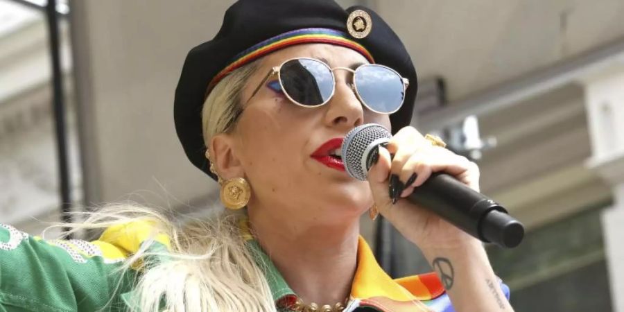 Lady Gaga bei ihrem Auftritt am zweiten jährlichen Stonewall Day. Foto: Greg Allen/Invision/AP/dpa