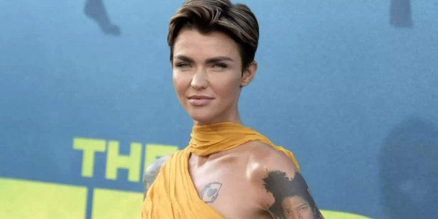 Ruby Rose kommt 2018 in Los Angeles zur Premiere von «Meg». Foto: Richard Shotwell/Invision/dpa