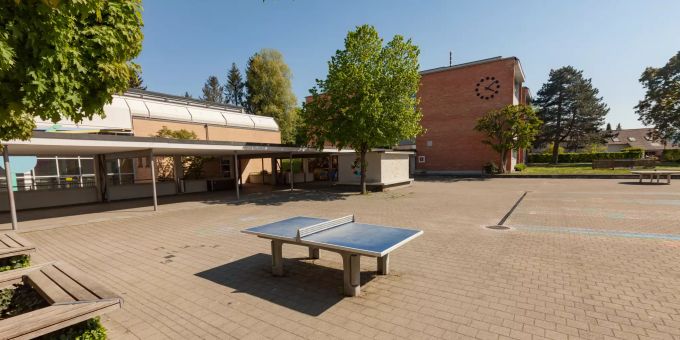 Das Schulhaus Mösli in Wallisellen. Das Schulhaus Mösli in Wallisellen.