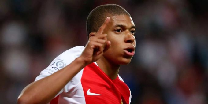 Kylian Mbappé als er noch für Monaco spielte. Kylian Mbappé als er noch für Monaco spielte.