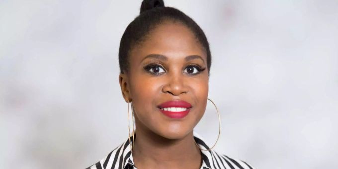 Die Tänzerin und Moderatorin Motsi Mabuse. weihnachten